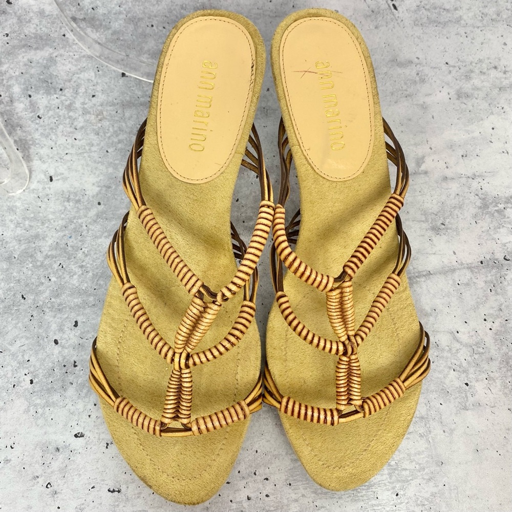 Ann Marino strappy leather heeled sandal 8 - Picture 7 of 10